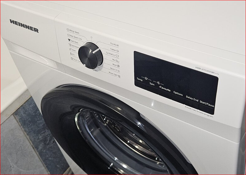 Titan, ofer spre inchiriere garsoniera,