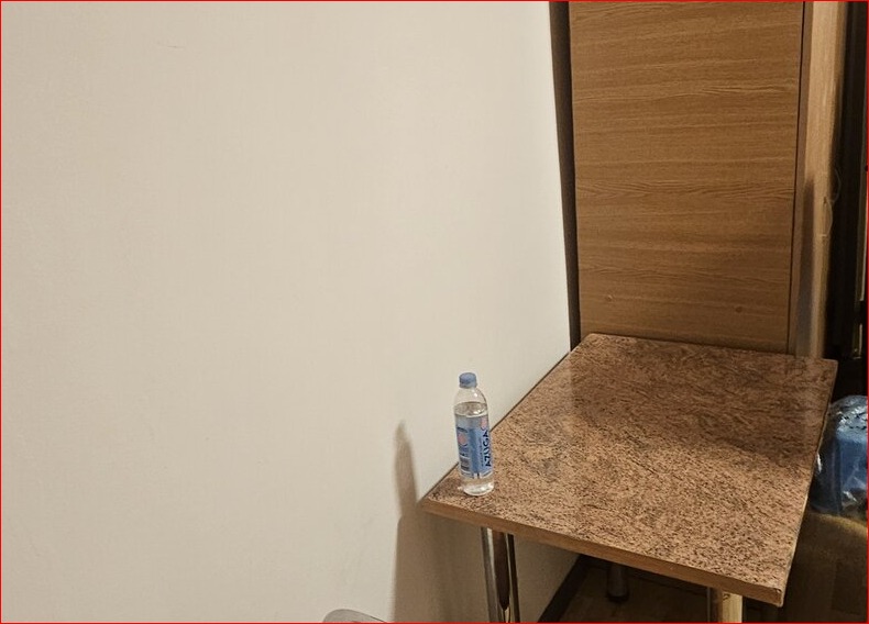 Titan, ofer spre inchiriere garsoniera,